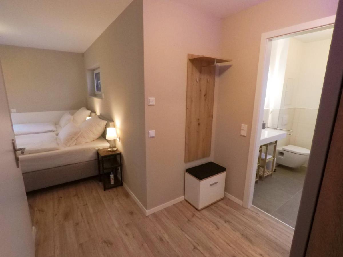-Neubau- 24 Qm Studio-Apartment Фульда Екстер'єр фото